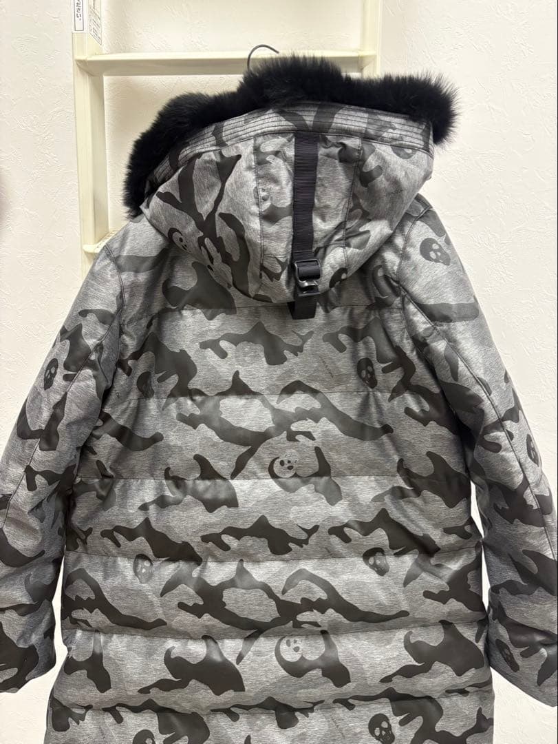 マークアンドロナ　カモフラージュデザインアウター　レディース　ゴルフ　冬　ダウン