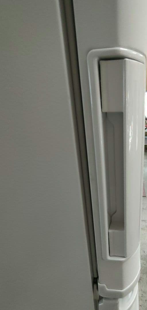 ダバオ 美品2022年製シャープ両側冷蔵庫412L SJ-X417J-W