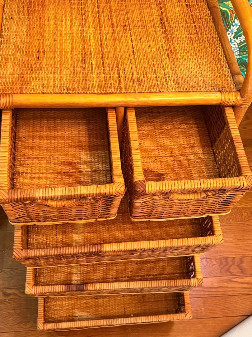 美品■昭和レトロ ラタン 4段　チェスト箪笥 コイズミ