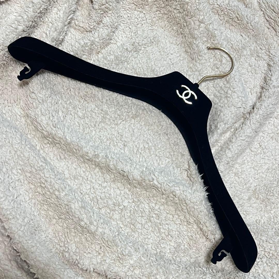 シャネルハンガー　7本セット　CHANEL ハンガー