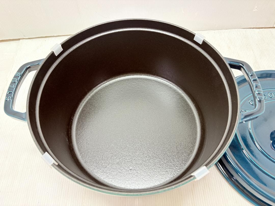 未使用 STAUB ストウブ ピコ・ココット 28cm ブルー 鋳鉄 ホーロー