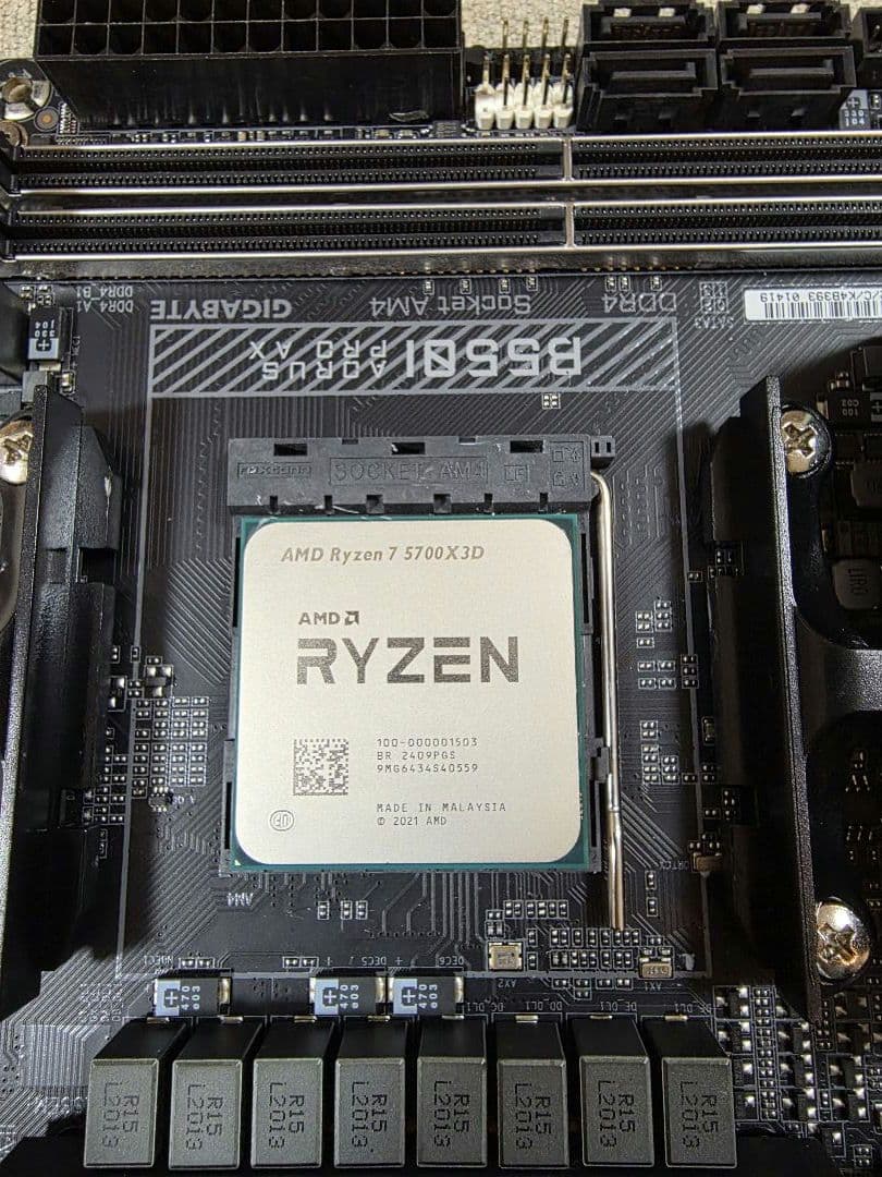 Ryzen 7 5700X3D + B550I AORUS PRO AX セット