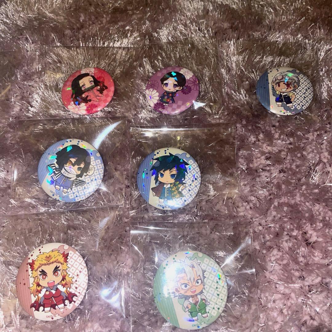 鬼滅の刃　缶バッチ＋ミニフィギュア61個セット