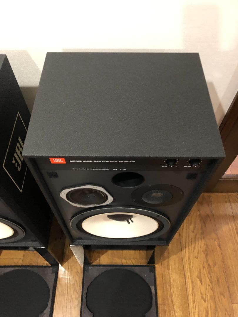JBL 4312B MKⅡ　4312B MK2 未使用に近い美品　Ｒ側スピーカー