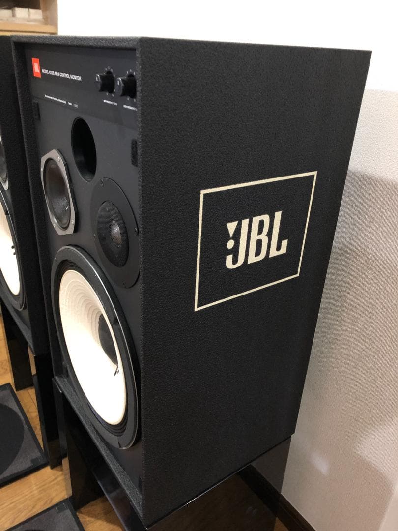 JBL 4312B MKⅡ　4312B MK2 未使用に近い美品　Ｒ側スピーカー