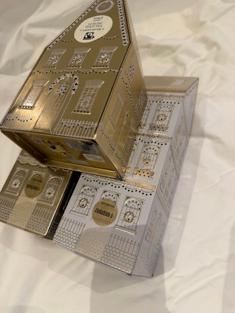 ３点セット M&S 2025年 クリスマス限定 ハウス型ライトアップ缶 1-12