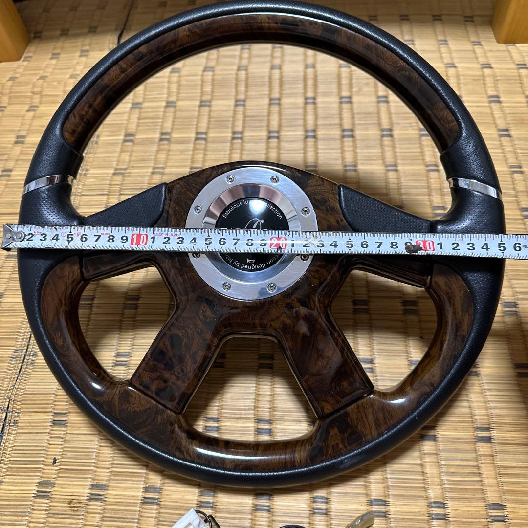 ファブレス ステアリングホイール ウッド調