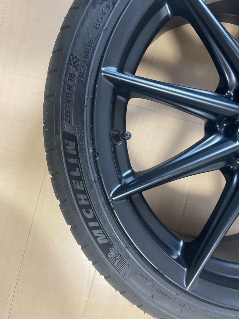 【送料込み】GR86 RZ純正ホイール 4本セット 純正タイヤ付き