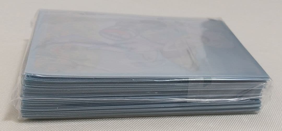 未開封　デッキシールド　リーリエ＆コスモッグ　64枚入　外袋皺あり　ワンオーナー