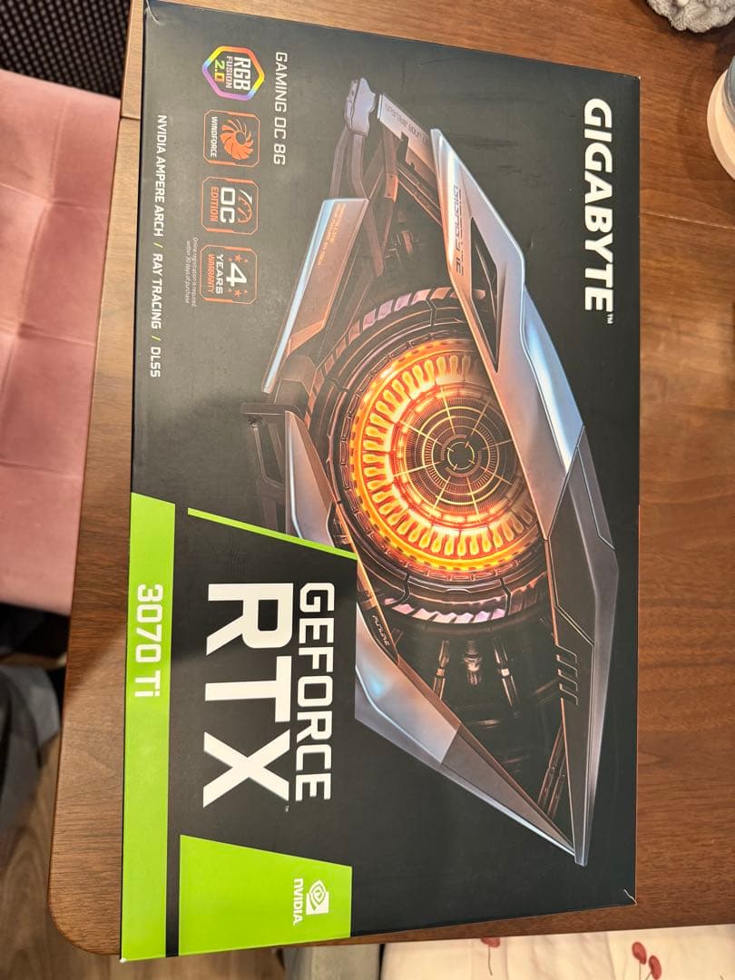 GIGABYTE GeForce RTX 3070 Ti 本体
