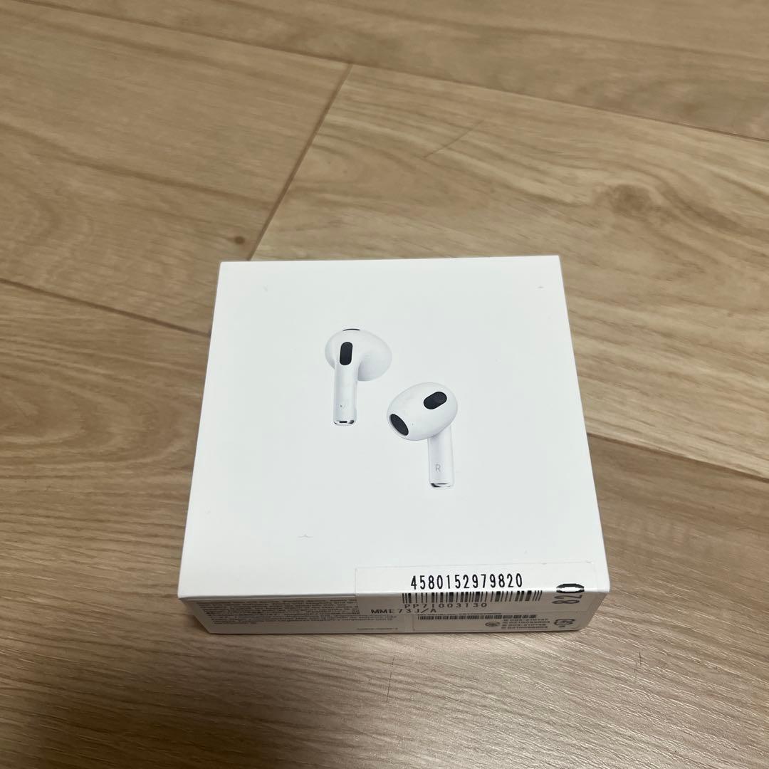 イヤホン Airpods 3