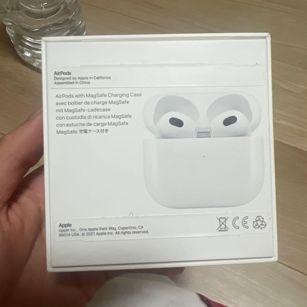 イヤホン Airpods 3