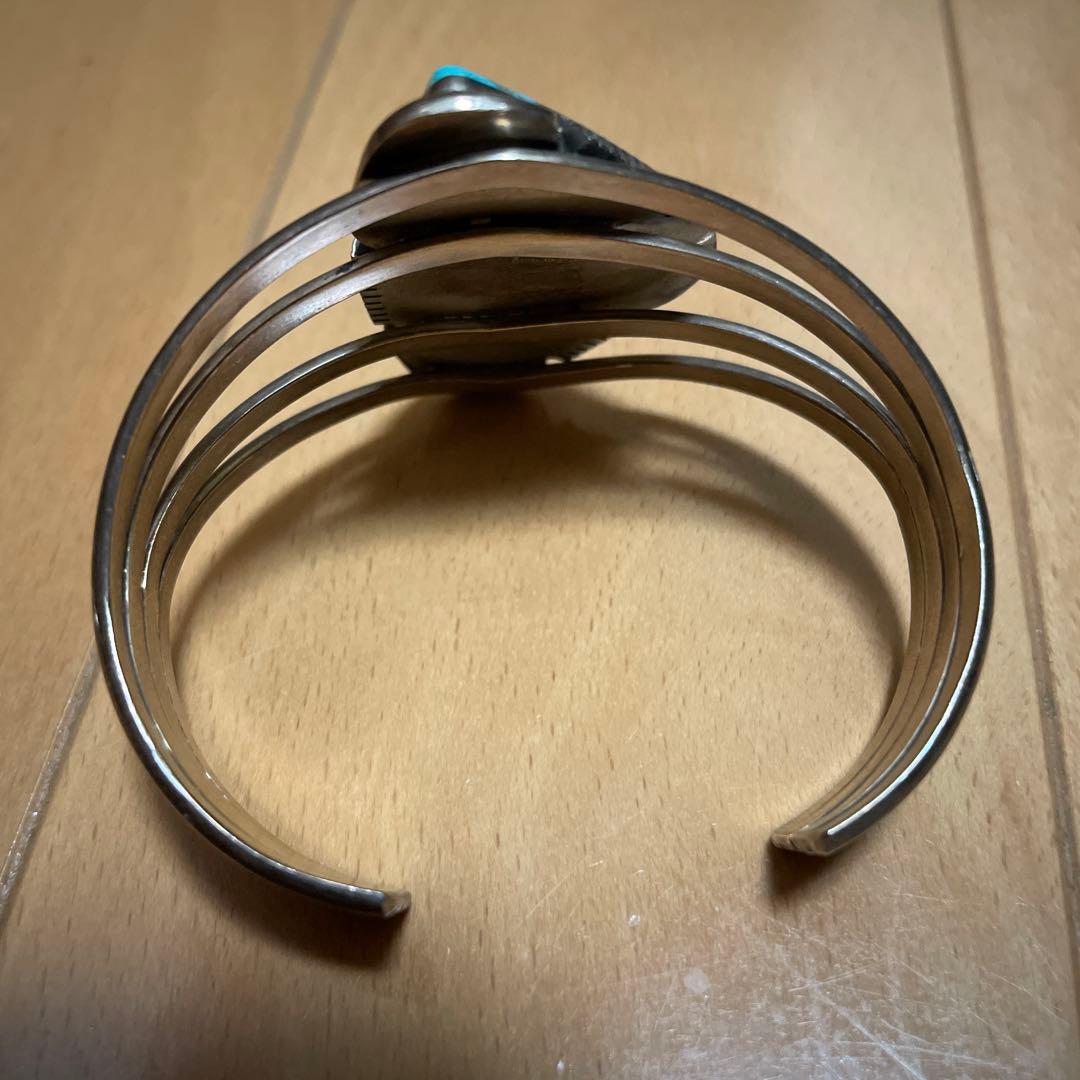 にゃんコロ　ターコイズ　バングル