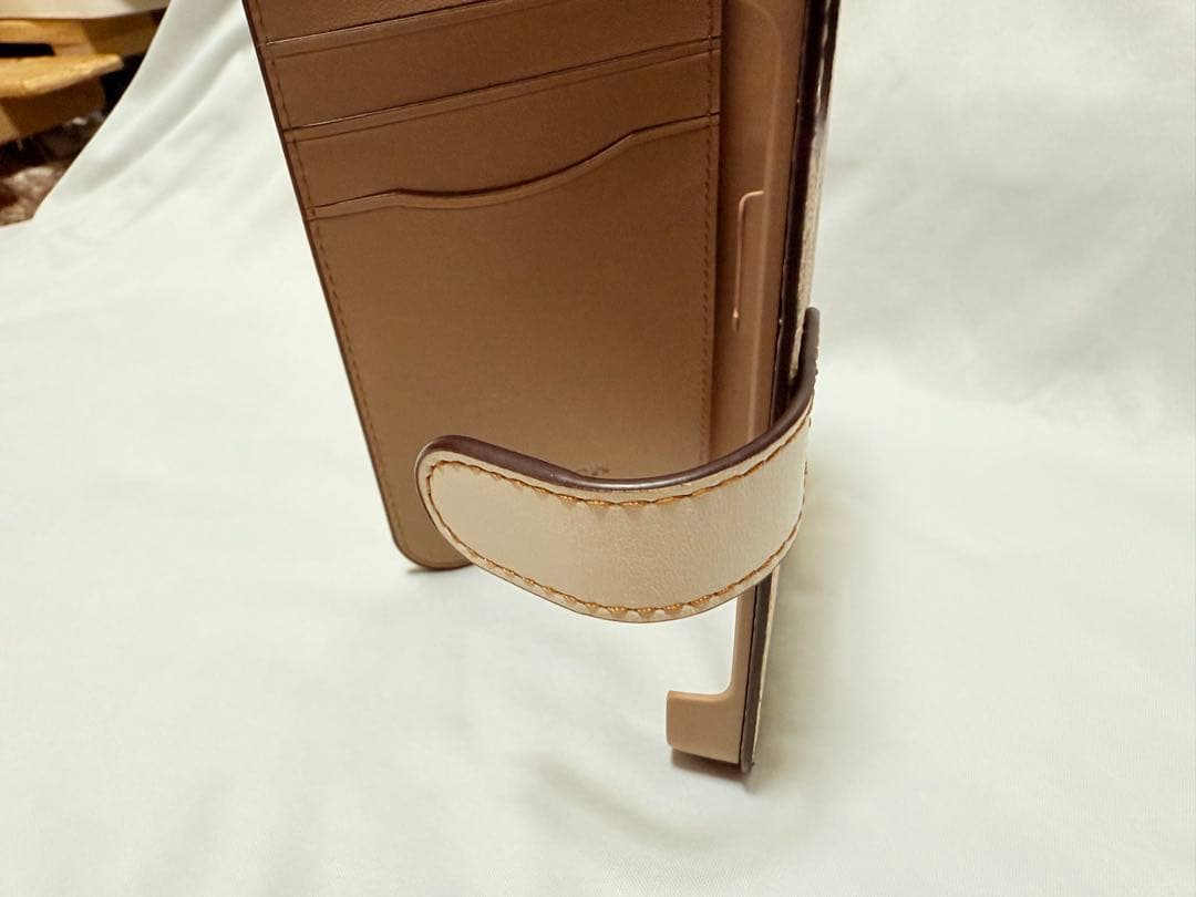 COACH iPhone 14 Pro 手帳型ケース 花柄