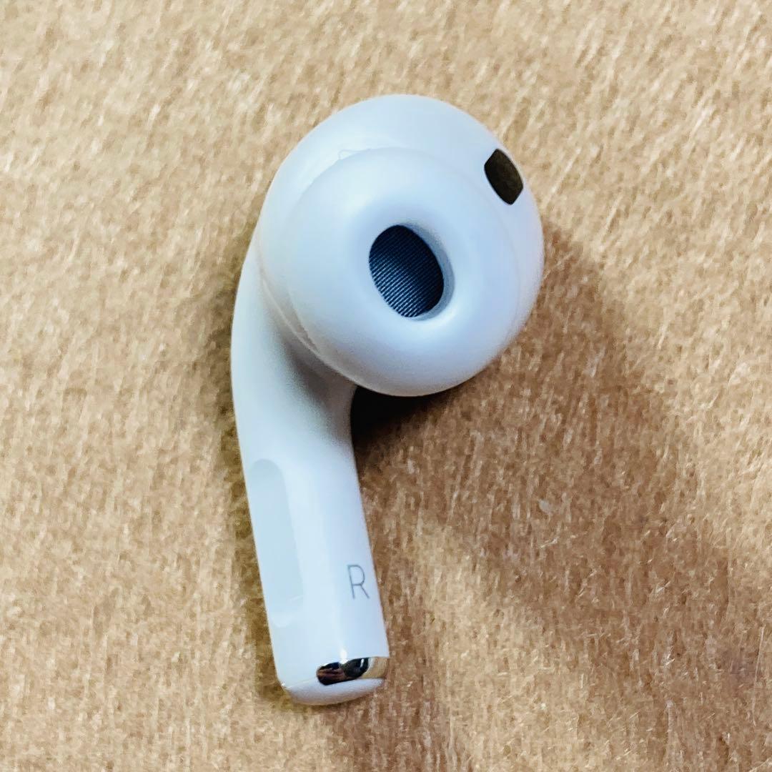 AirPods Pro第2世代　USB-C タイプc イヤホン　右耳　右　jm