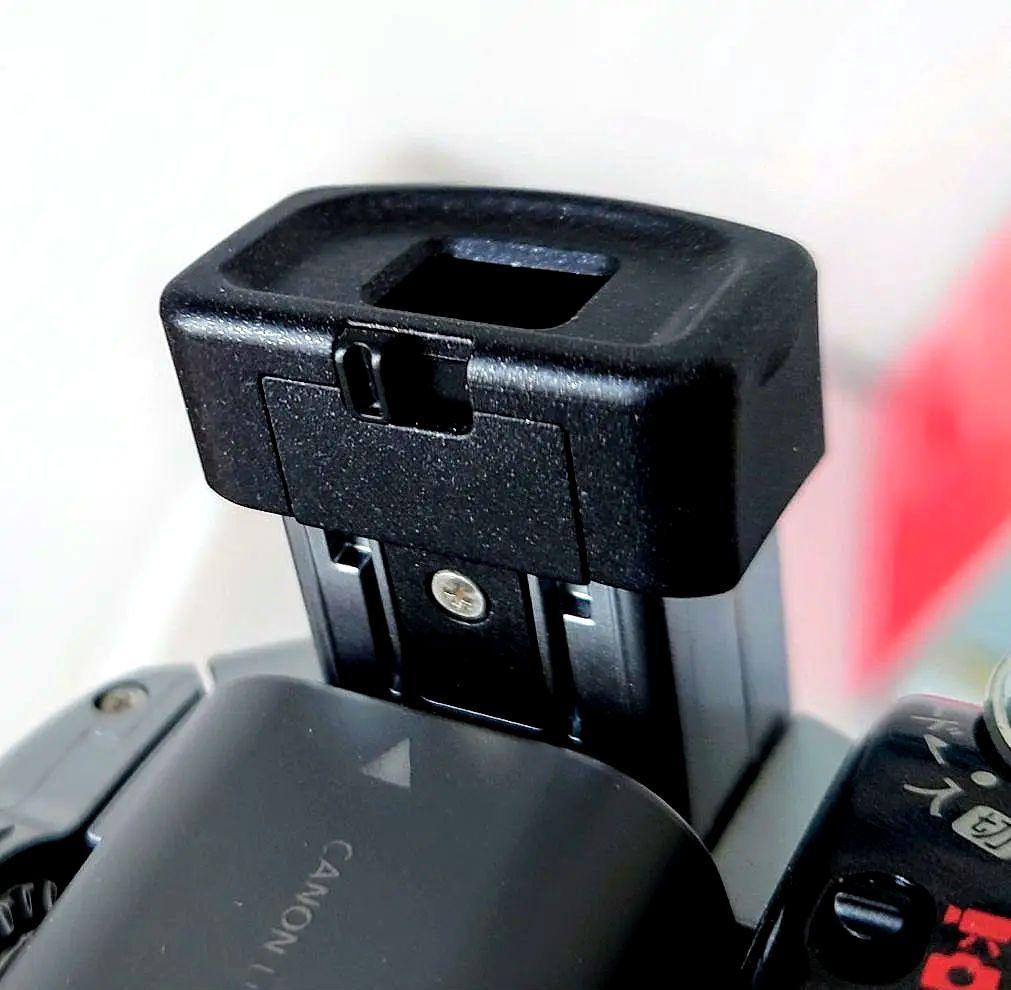 キャノンHDビデオカメラiVIS HG10 + トラベルキットセット 未使用多し