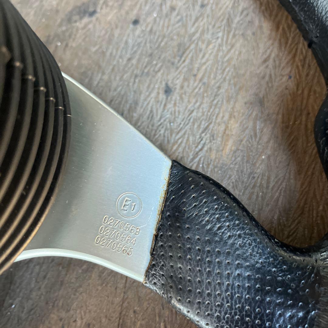 MOMO RACE ステアリング　320mm