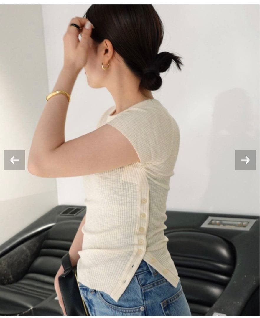 Plage le / ル SIDE BUTTON SLIT トップス