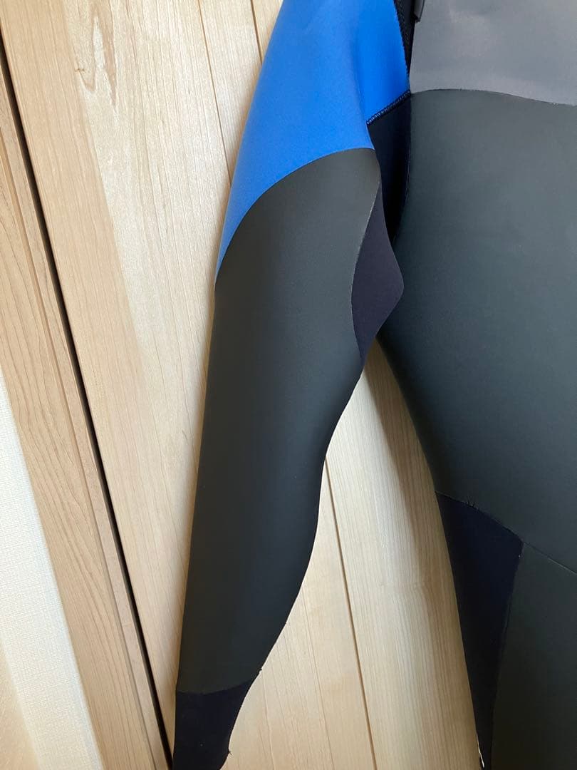 AIRTIGHT セミドライスーツ 青/黒　オーダー