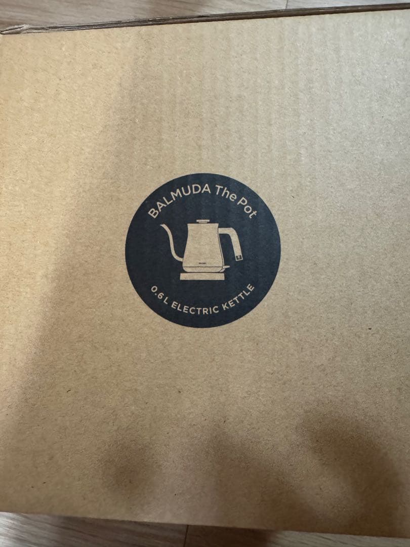 【新品未使用】バルミューダ 2024年 電気ケトル ポット 黒 KPT01JP