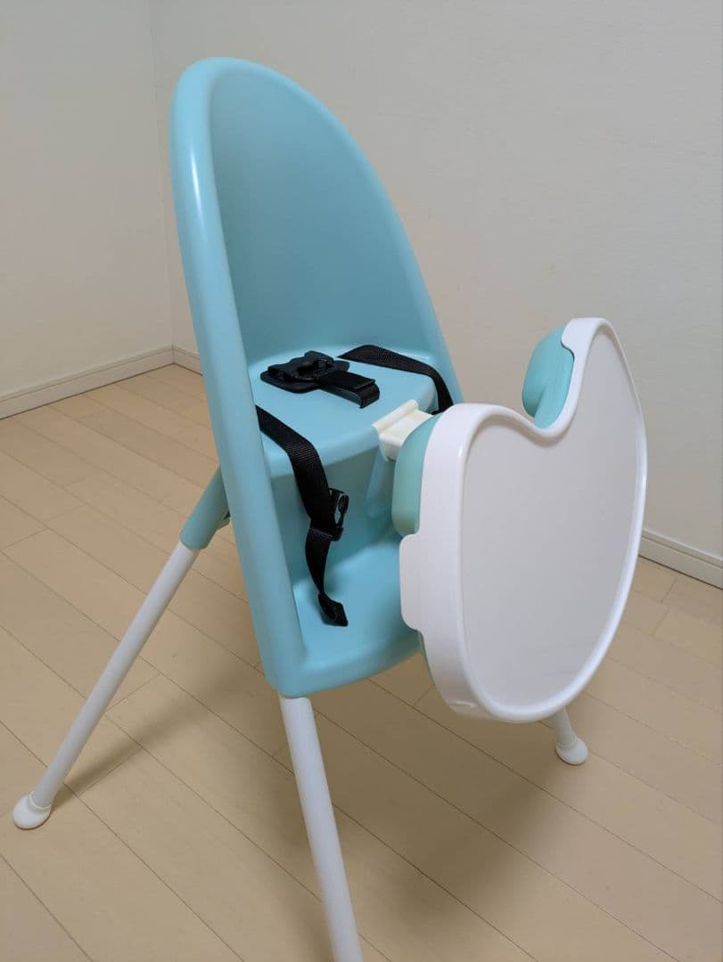 BABYBJÖRN ベビーチェア 水色 取り外しトレイ付き