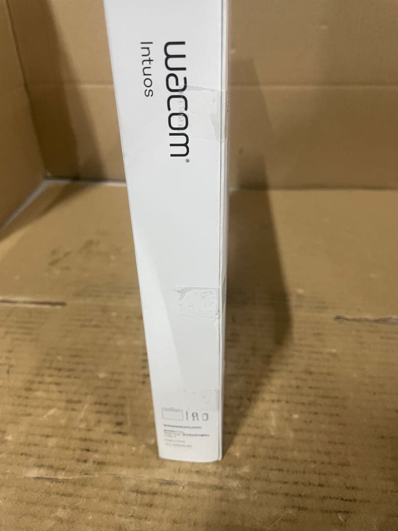 ワコム ペンタブレット Wacom Intuos Mediumワイヤレス