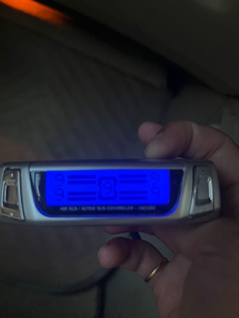 エアサスコントローラー　ASC680