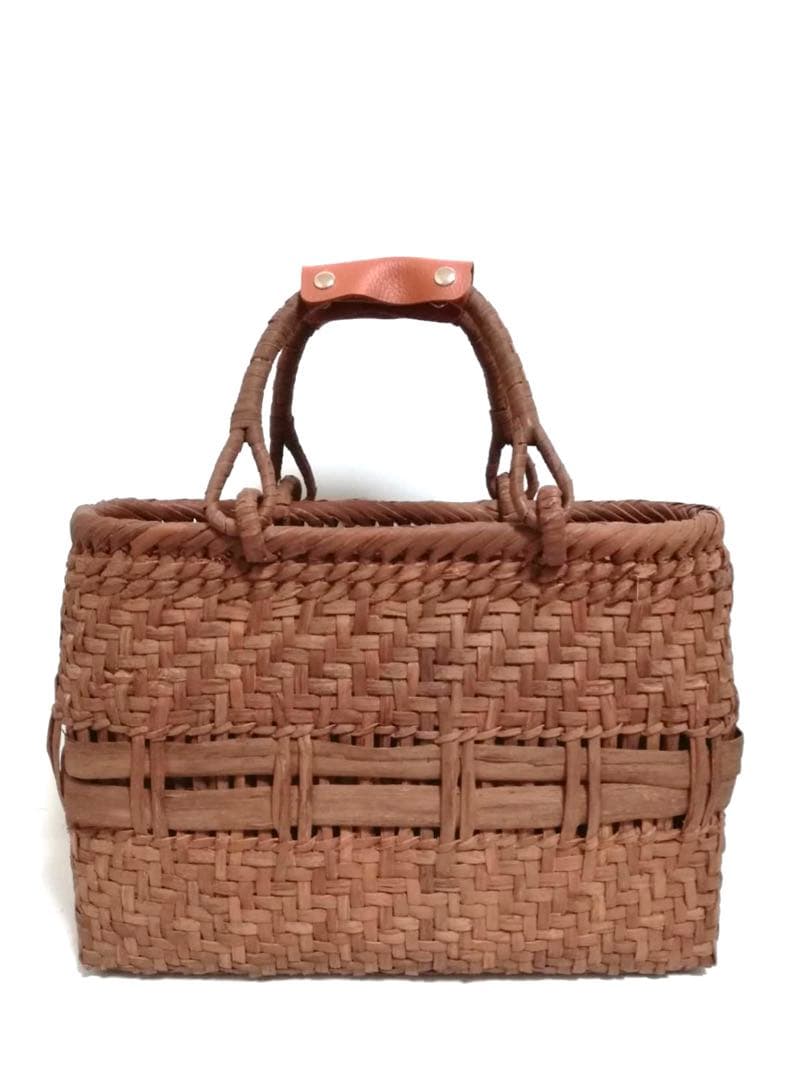 山葡萄バッグ二本太め編み