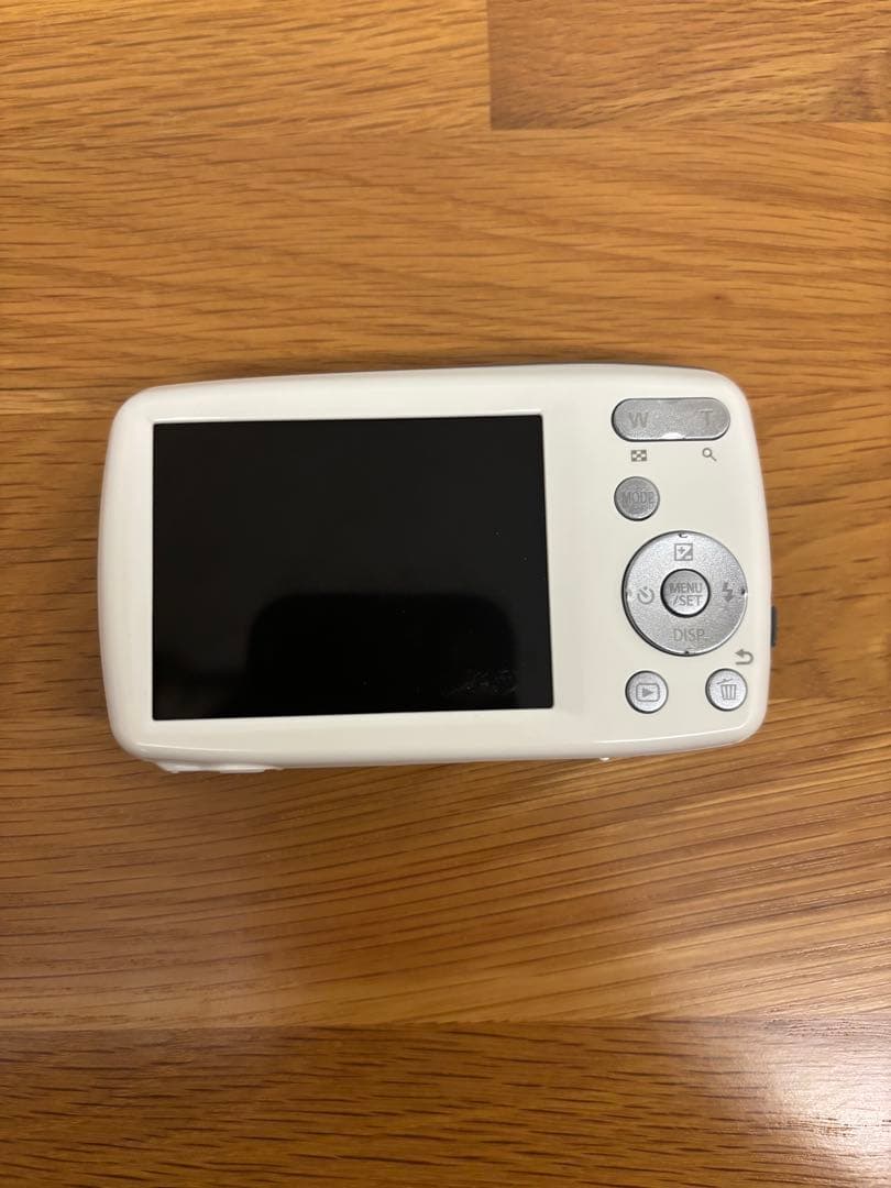 デジタルカメラ Panasonic LUMIX DMC-S1