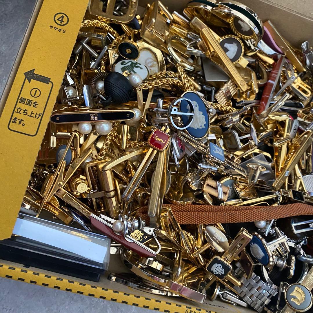 ジャンク カフス　タイピン キーホールダー 金属 まとめ売り セット 大量