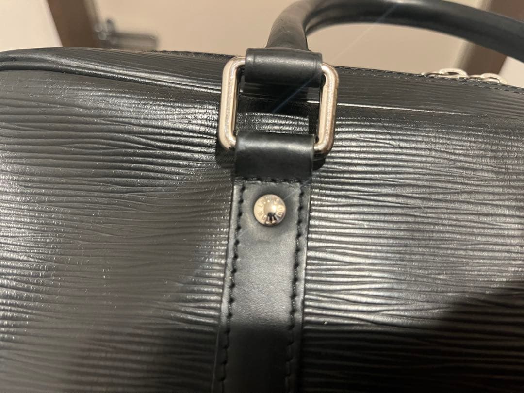 ルイヴィトン エピ ヴィヴィエンヌMM ビジネスバッグ ノワール 　M59122