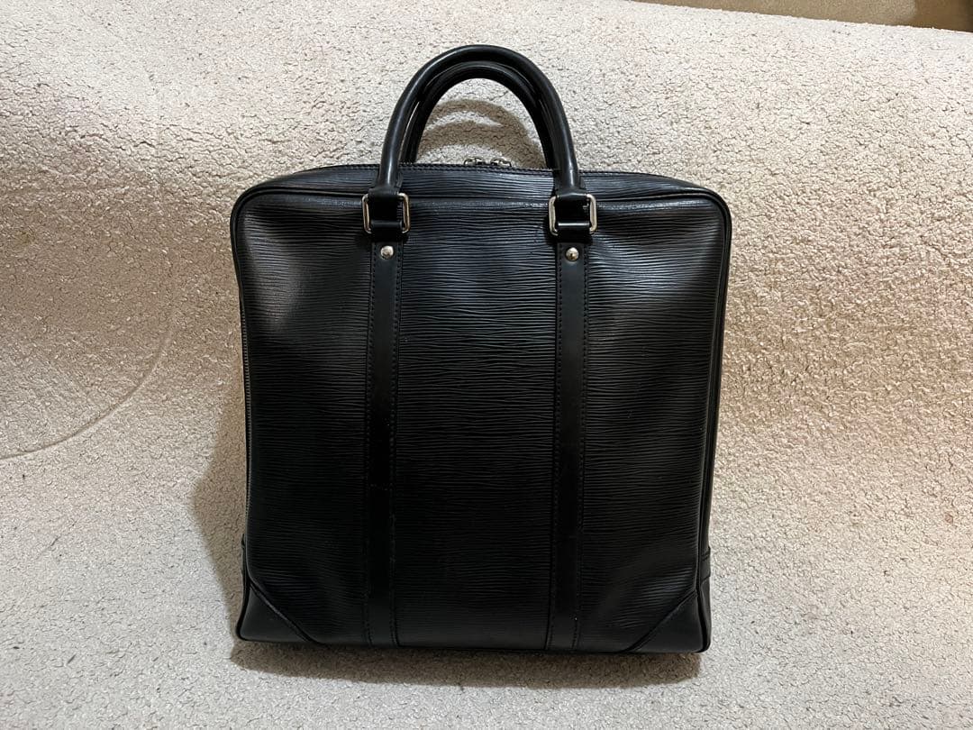 ルイヴィトン エピ ヴィヴィエンヌMM ビジネスバッグ ノワール 　M59122