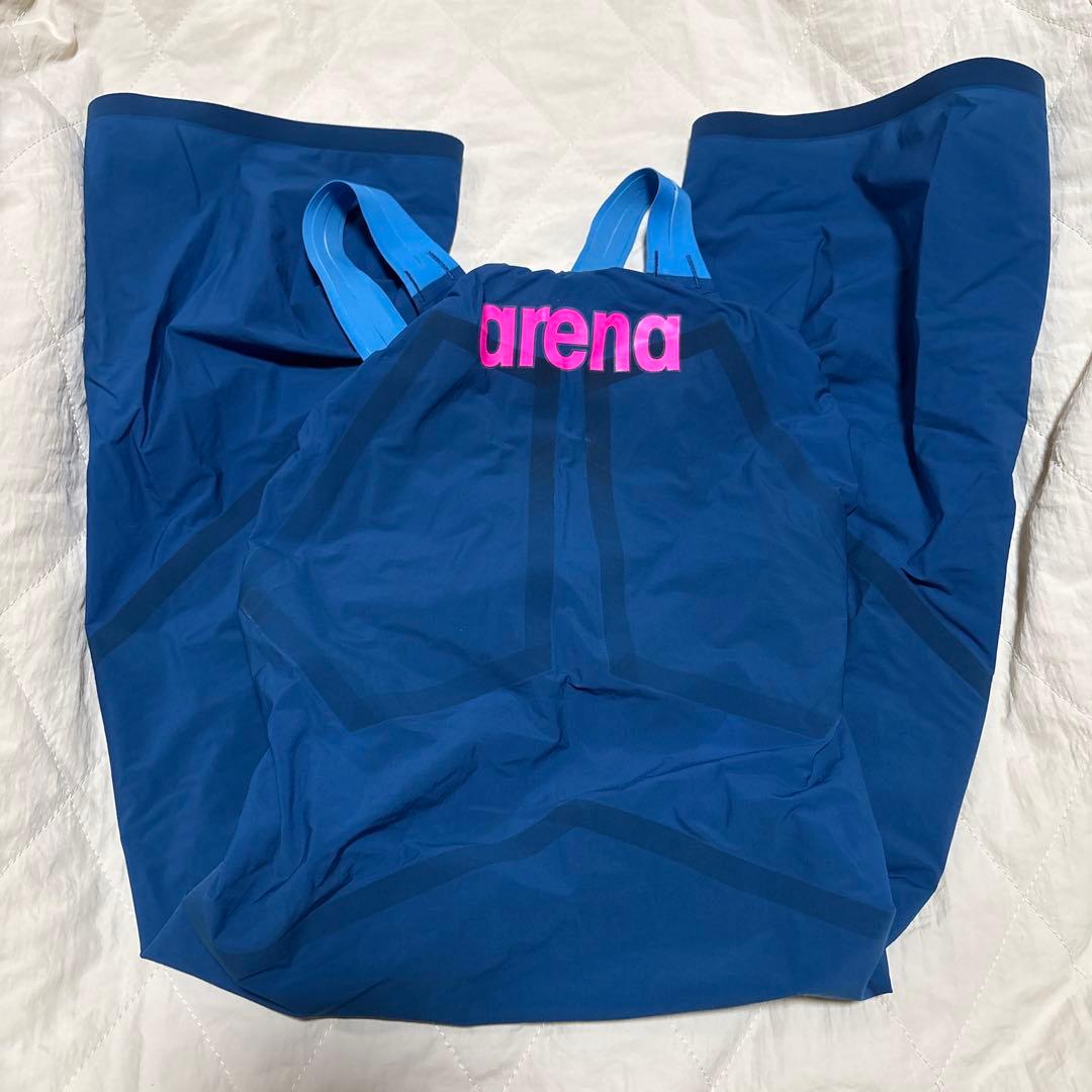 【美品】水泳　高速水着　アリーナ