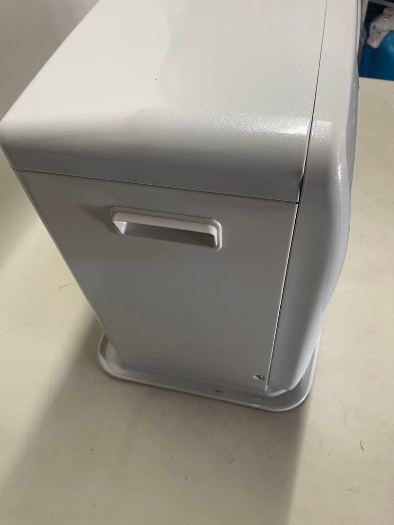 コロナの石油ファンヒーターFH-ST4617BY 強制通気形開放式石油ストーブ