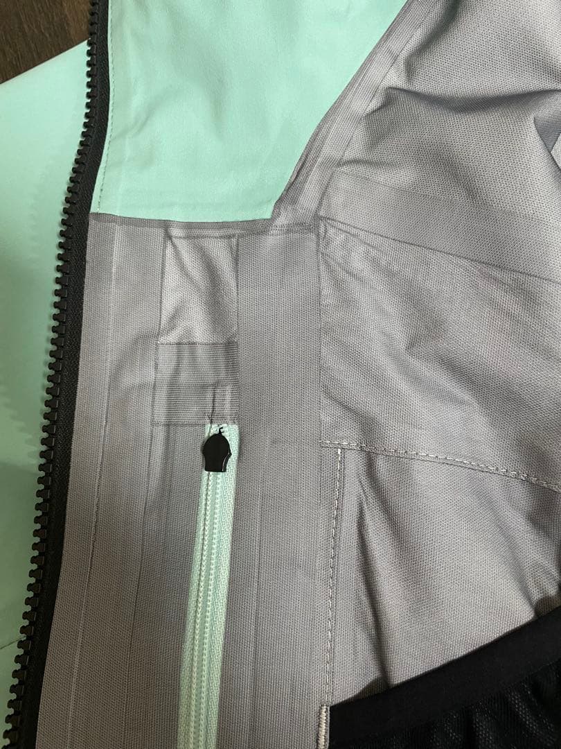 【希少WSサイズ 】22-23　ノースフェイス パウダーガイドライトジャケット