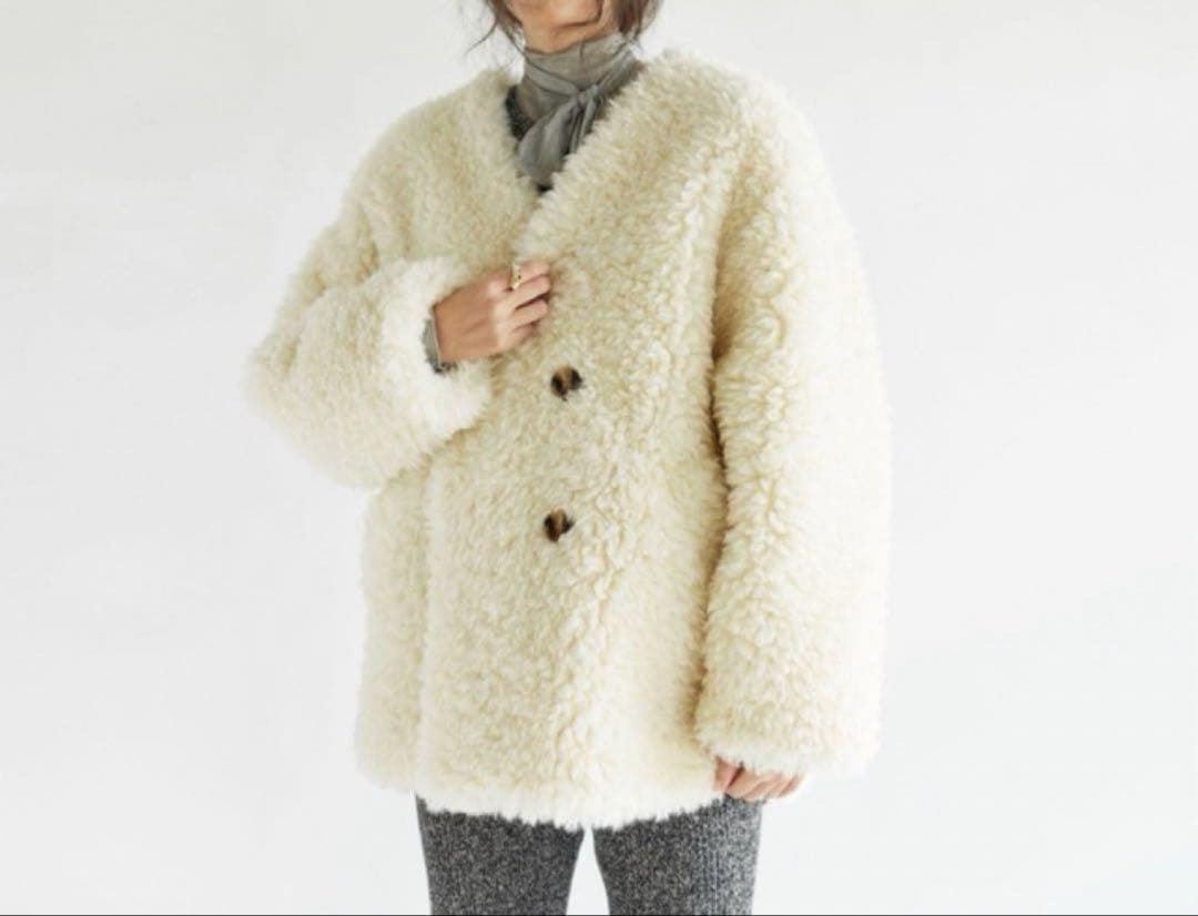 SeaRoomlynn TEDDYファーノーカラージャケット アイボリー