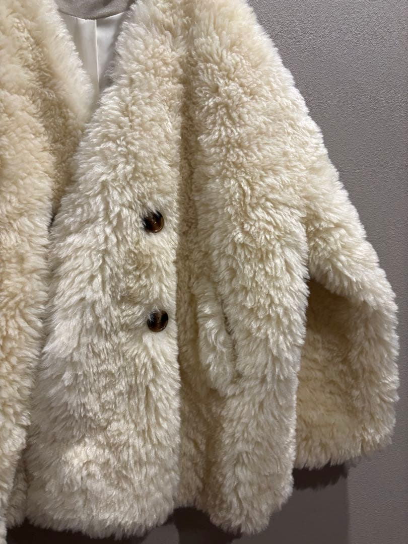 SeaRoomlynn TEDDYファーノーカラージャケット アイボリー