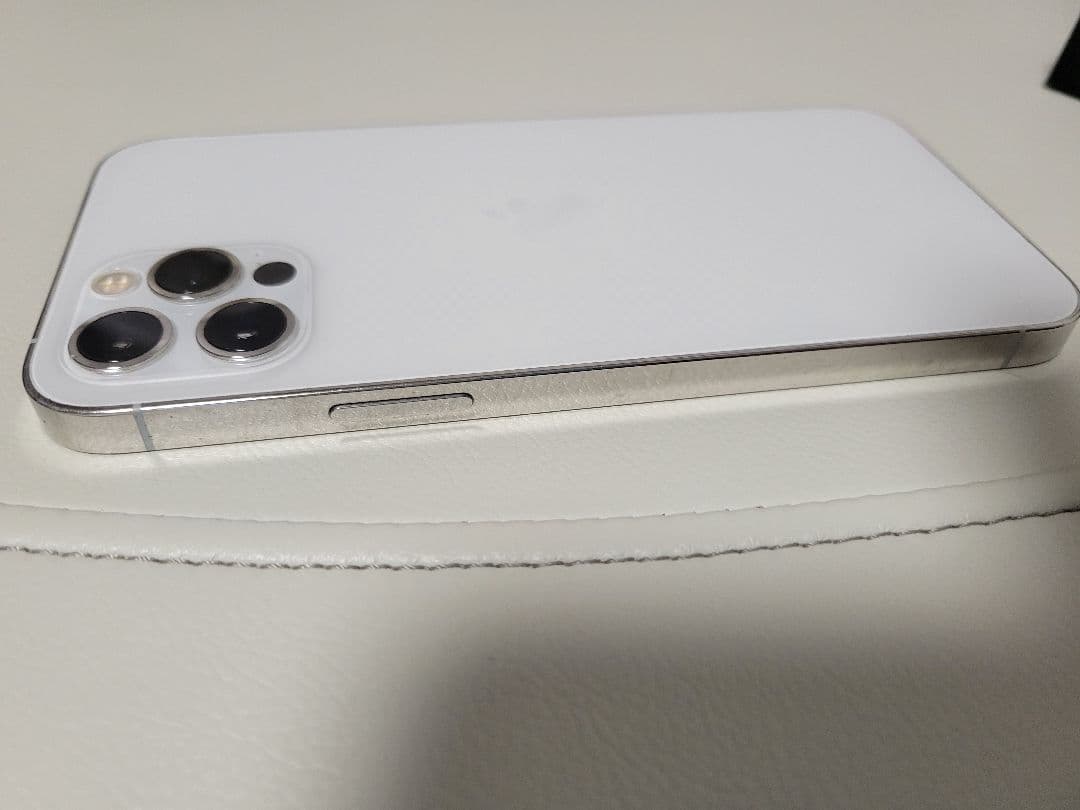 Apple iPhone 12 Pro シルバー 本体　256