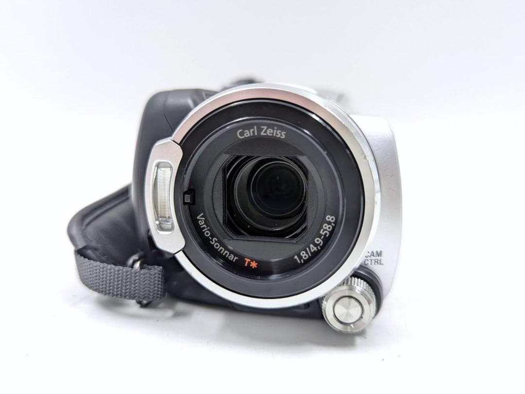 フルハイビジョン録画可能！SONY ビデオカメラ HDR-SR11 02