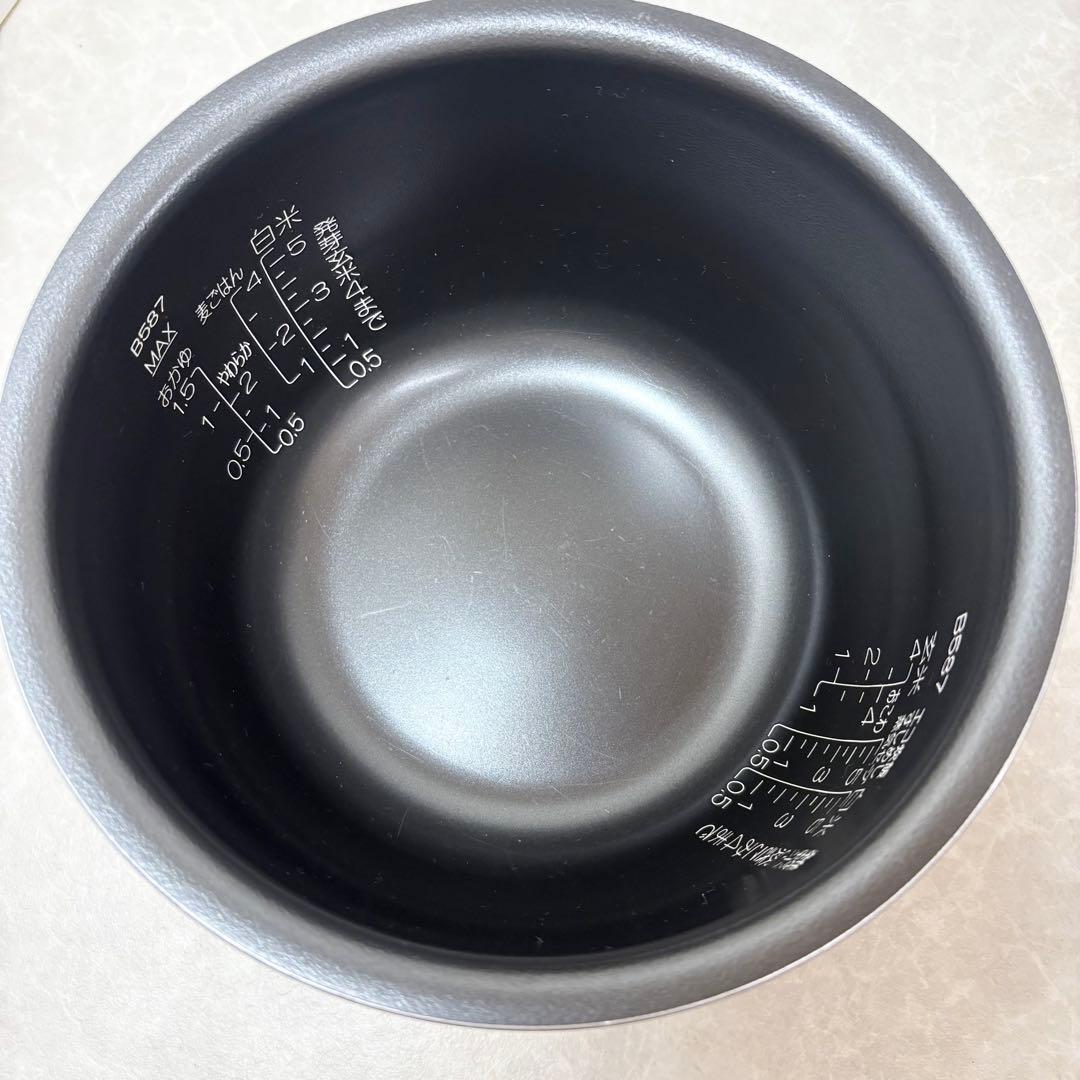 ZOJIRUSHI 圧力IH炊飯ジャー NP-ZU10 2020年製 5.5合