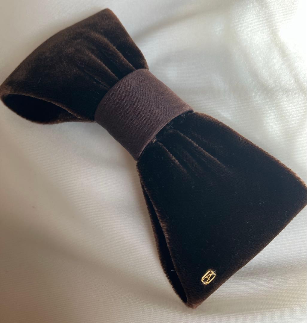 アレクサンドルドゥパリ　リボンバレッタ　ベロア　ブラウン