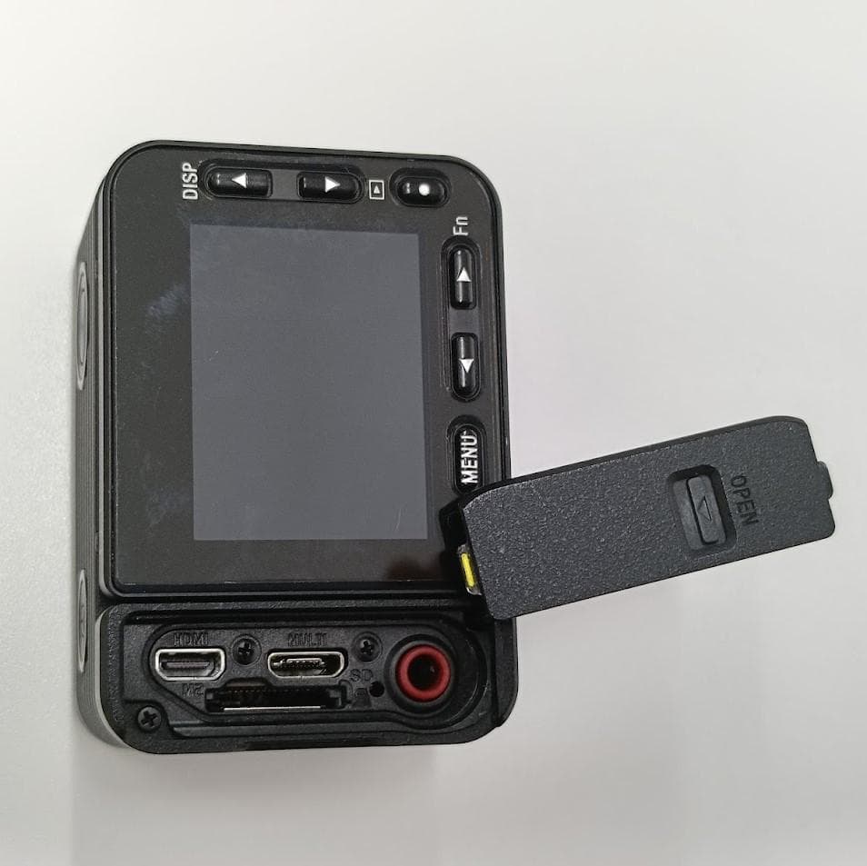 SONY RX0 II デジタルカメラ（おまけ付き）