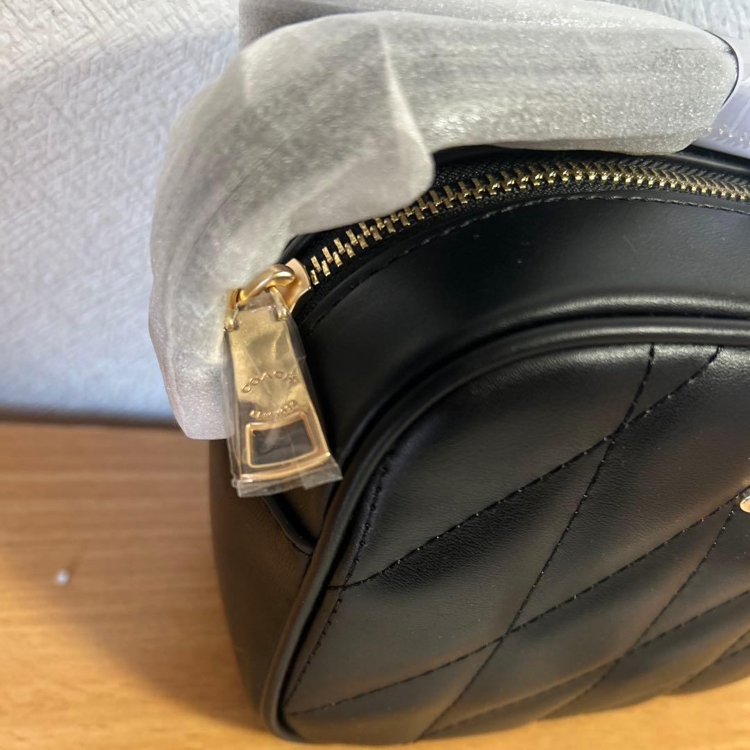 新品未使用品コーチ ショルダーバッグ