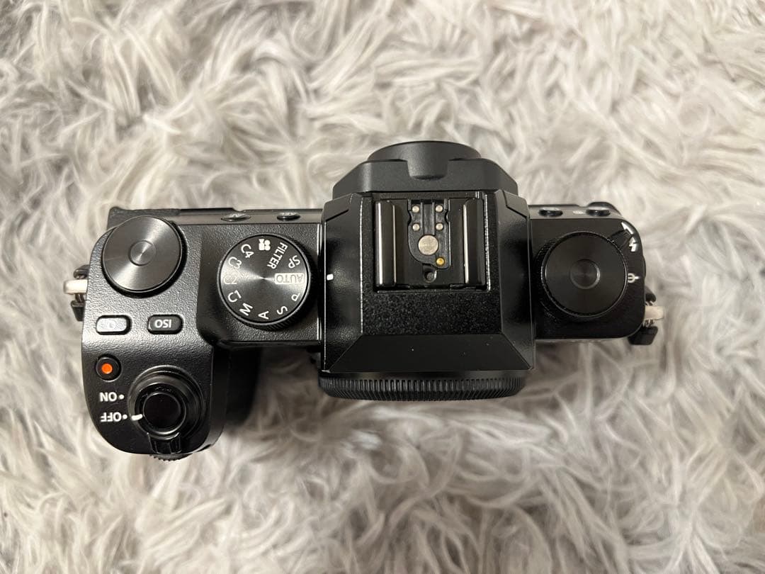 Fujifilm X-S10 ミラーレスカメラ ダブルレンズキット　一眼レフ