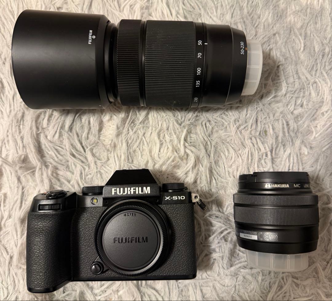 Fujifilm X-S10 ミラーレスカメラ ダブルレンズキット　一眼レフ