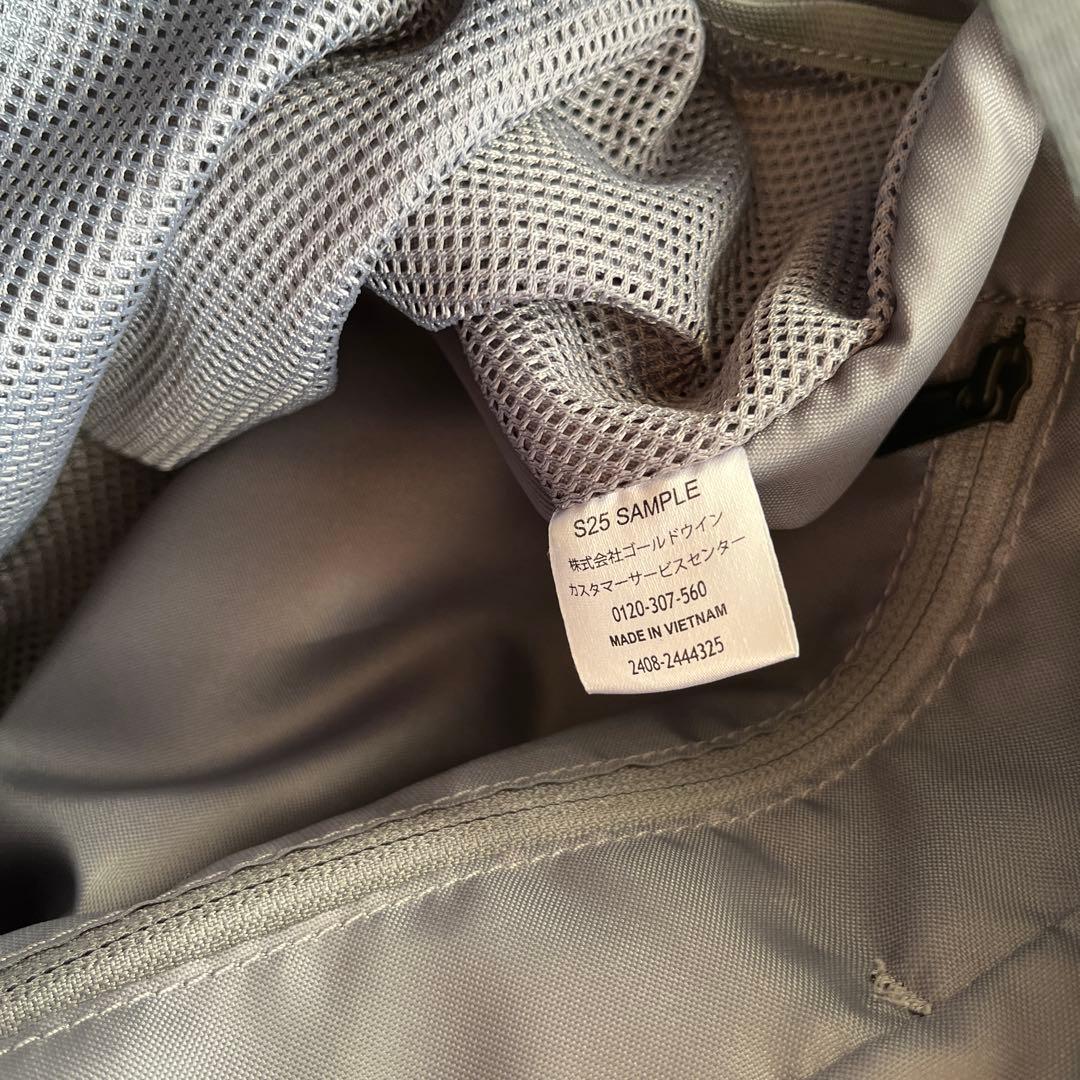 ノースフェイス　ブラック　ピレネートート