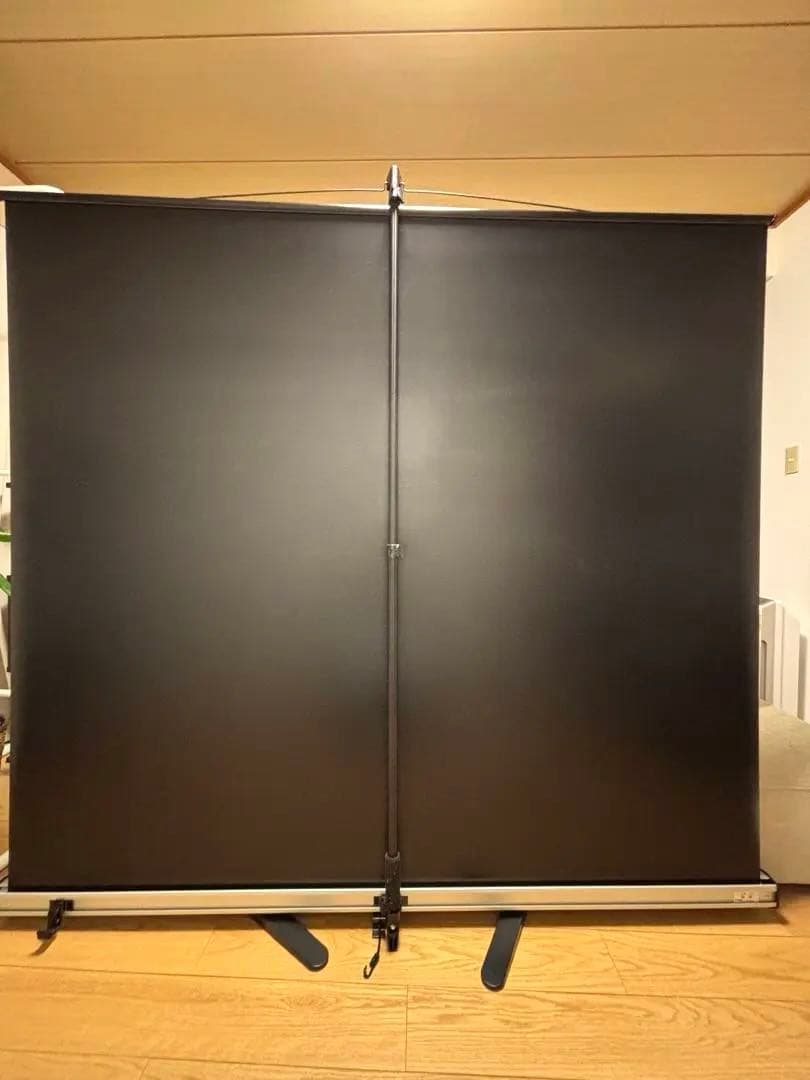 【値下げ】モバイル短焦点対応スクリーン　16:10 80インチ