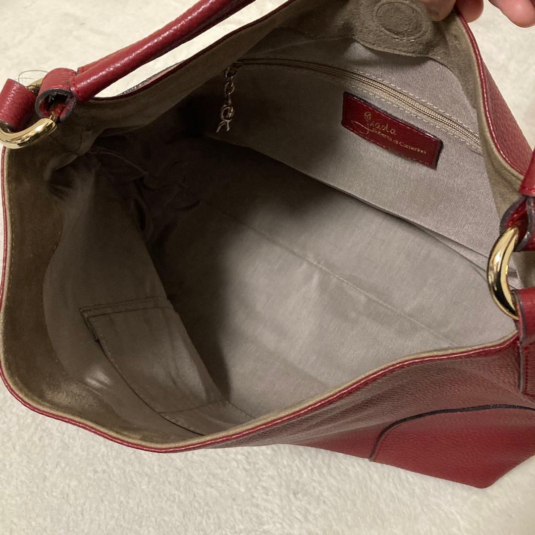 美品 ロベルタディカメリーノ ショルダーバッグ　レーネ レッド ロゴ トート