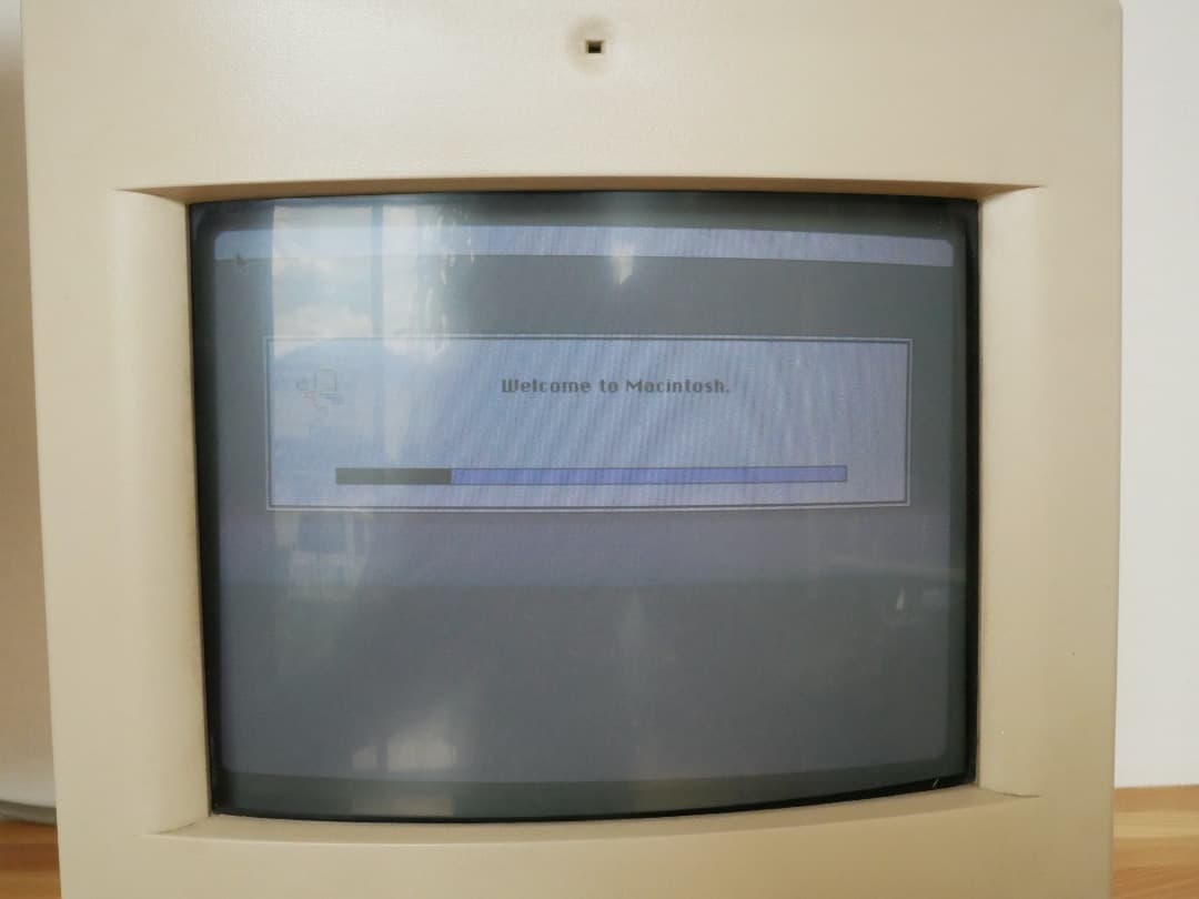 Macintosh ColorClassic II(Norton FDほか付属)