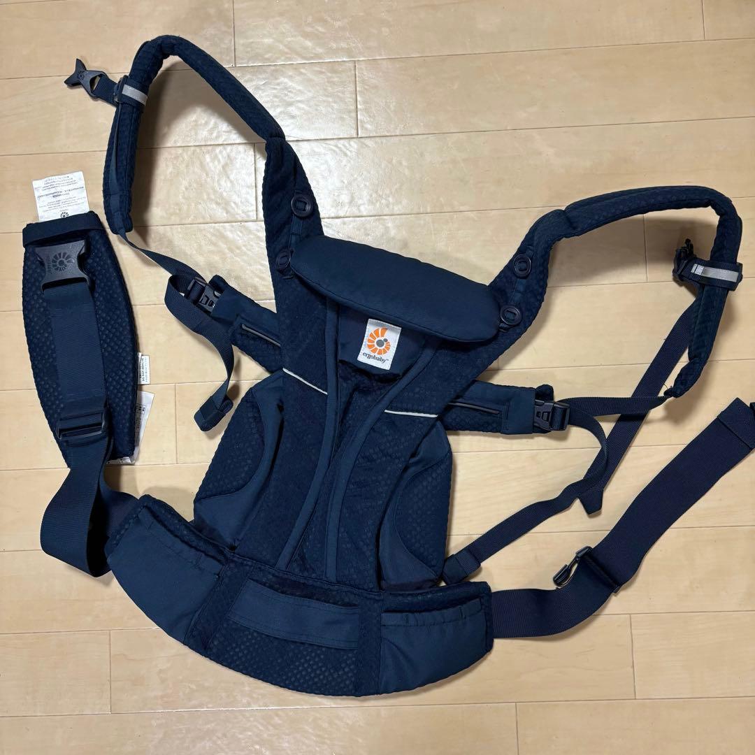 【綺麗❣️送料無料❣】 エルゴ 抱っこ紐 オムニブリーズ